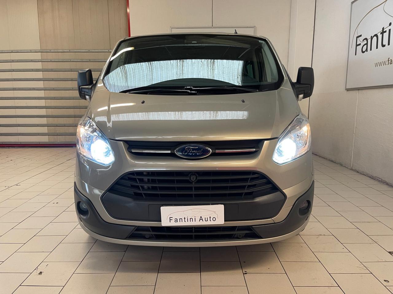 Ford Transit Custom L1H1 9 Posti-PREZZO IVA COMPRESA-LEGGI SOTTO