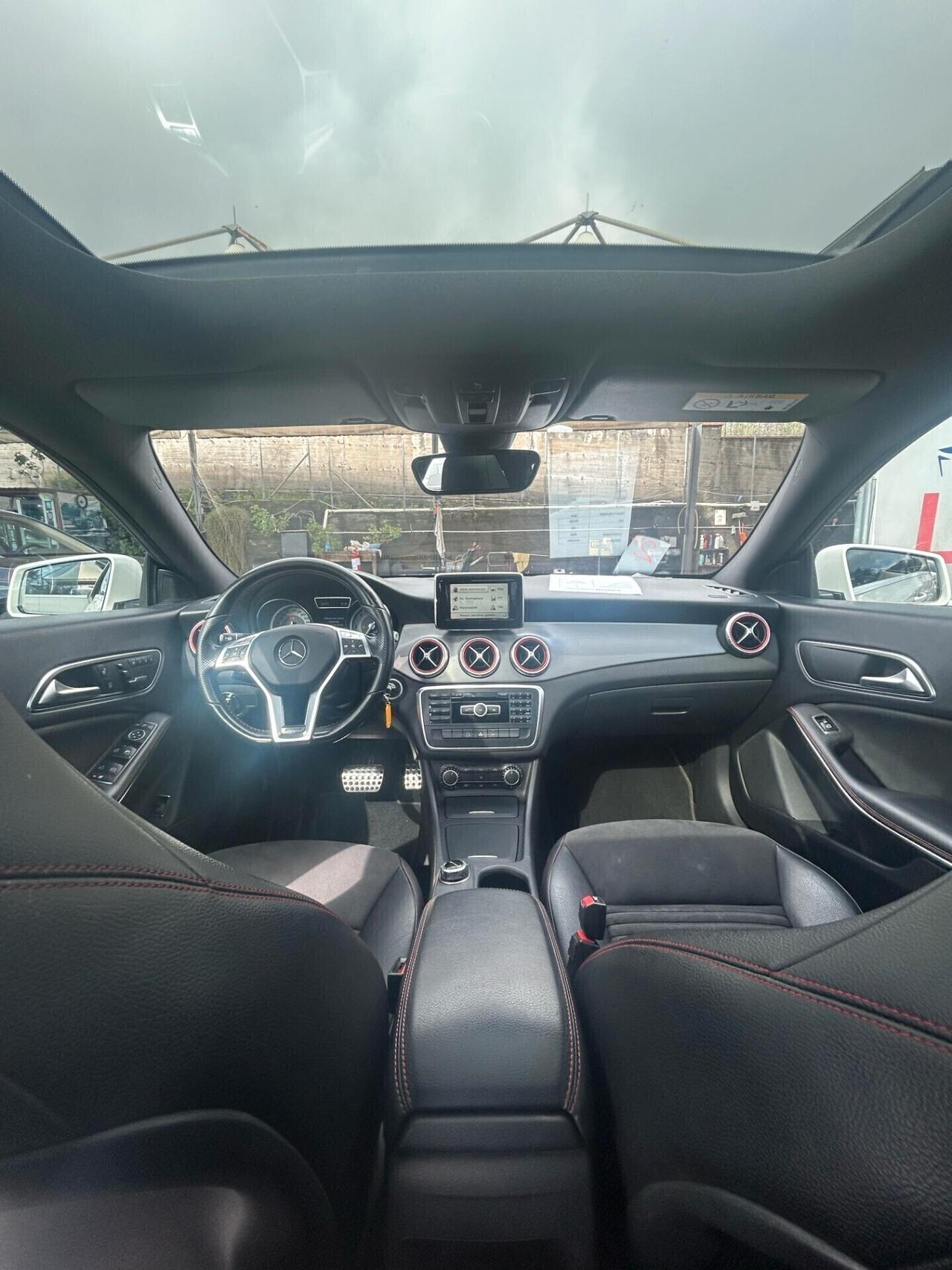 Mercedes-benz CLA 220 Automatic Premium