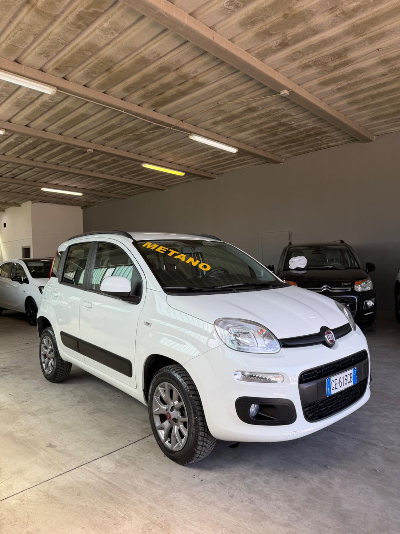 Fiat Panda 0.9 TwinAir Turbo Natural Power Lounge