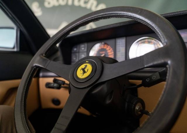 Ferrari Mondial 3.2 cabriolet