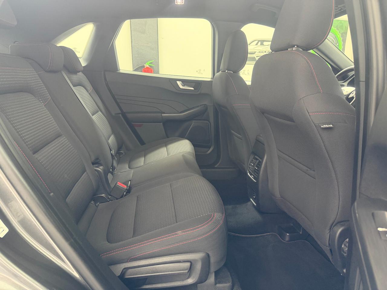 Ford Kuga 2.5 Full Hybrid 190 CV CVT 2WD ST-Line Design