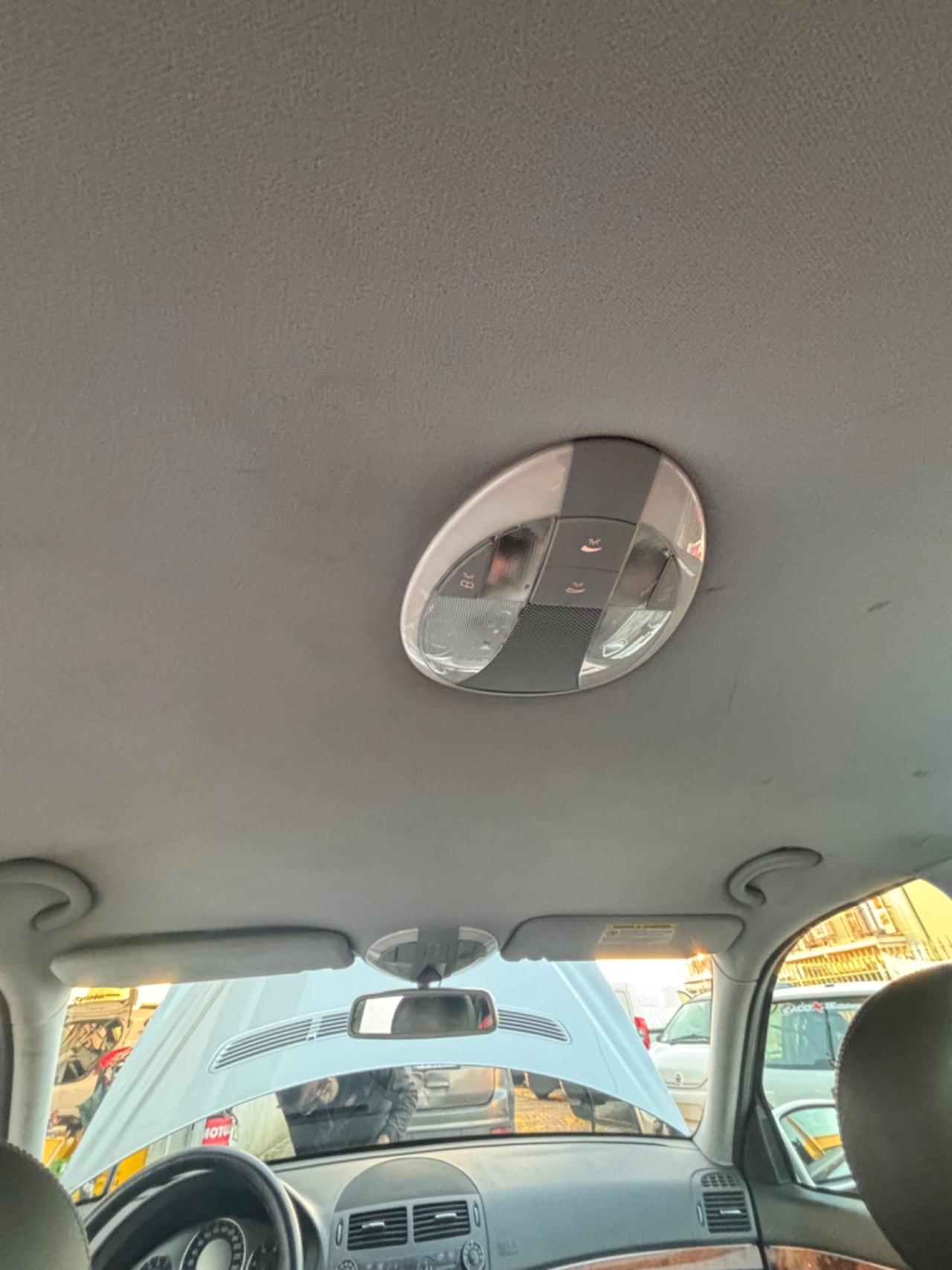 Mercedes-benz E 220 CDI cat Elegance