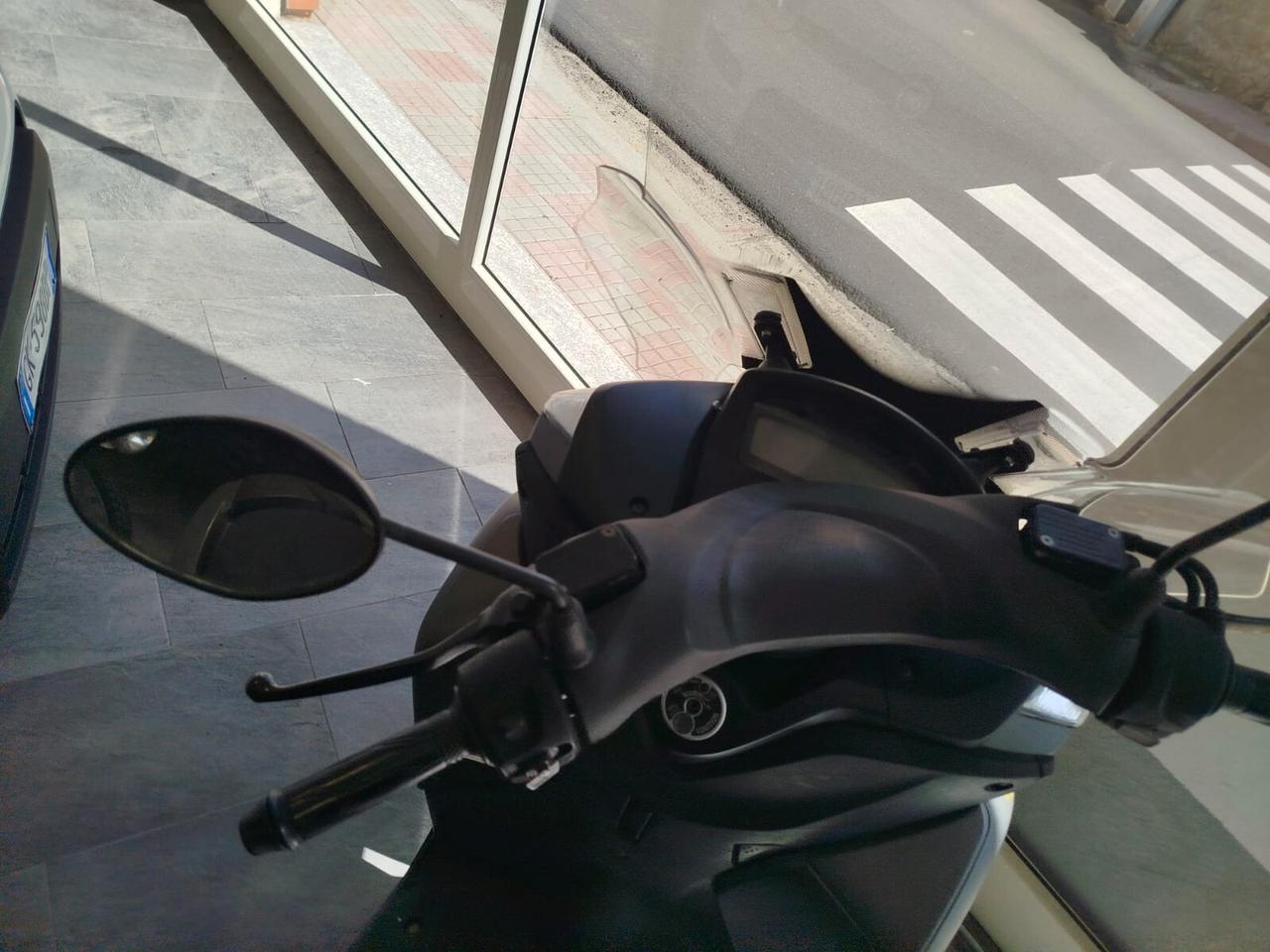 YAMAHA TRICITY 125 E4