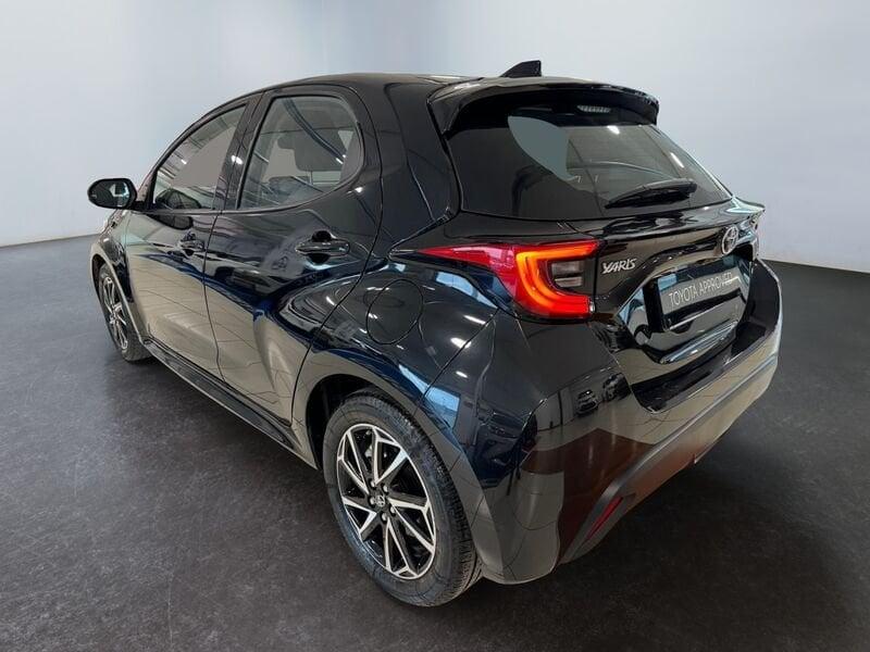 Toyota Yaris Hybrid Active MY21