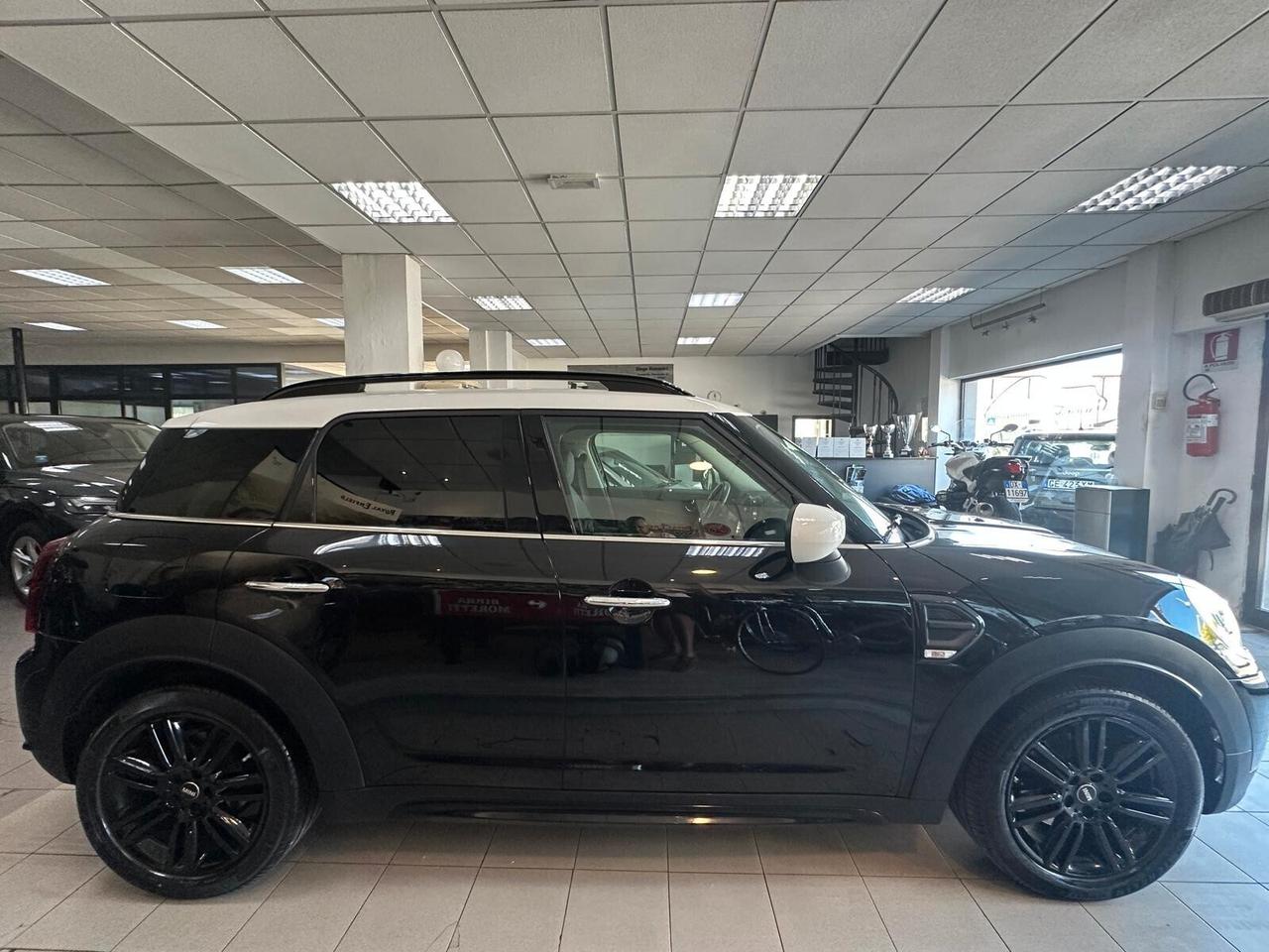 Mini Cooper D Countryman PARI AL NUOVO FULL OPT. PERFETTA CON SOLI 30.000 KM REALI!!!!