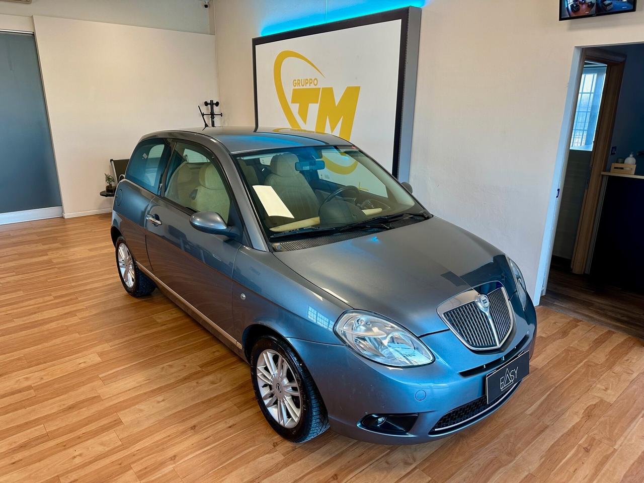 Lancia Ypsilon 1.3 mjt 16v 90CV