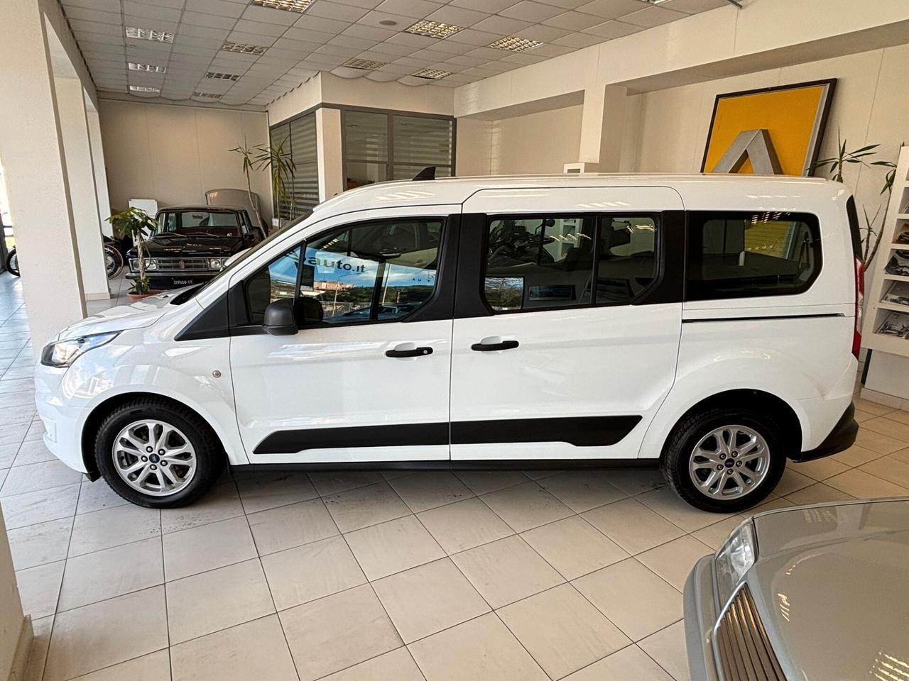FORD TRANSIT CONNECT TRASPORTO DISABILI 7 POSTI PIANO RIBASSATO