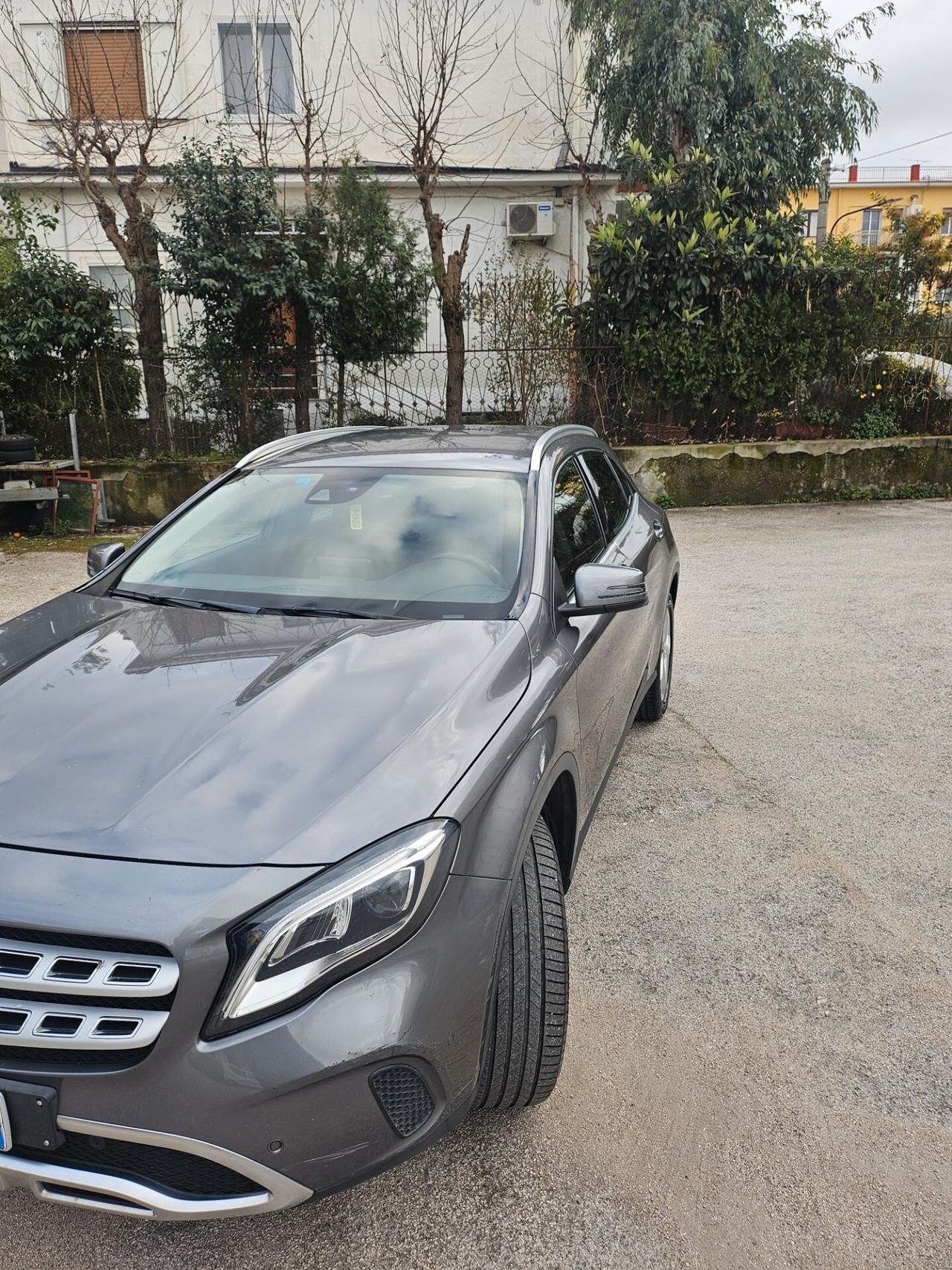 Mercedes-benz A 200 d Automatic Premium