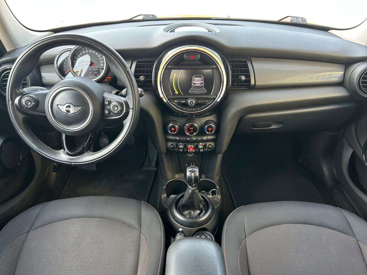 Mini 1.5 Cooper D Business 5 porte OK NEOPATENTATI NAVY