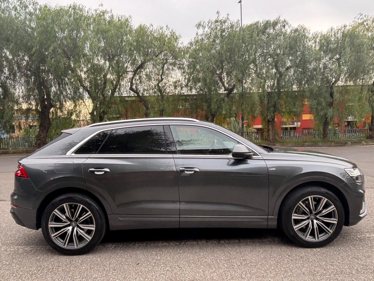 Audi Q8 50 TDI 286 CV SLINE FULL OPTIONAL