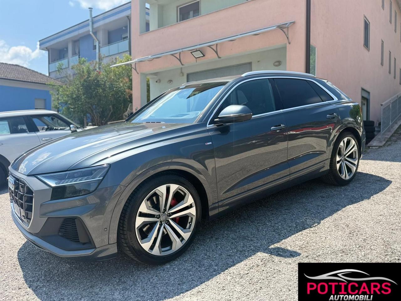 Audi Q8 50 TDI 286 CV quattro tiptronic Sport