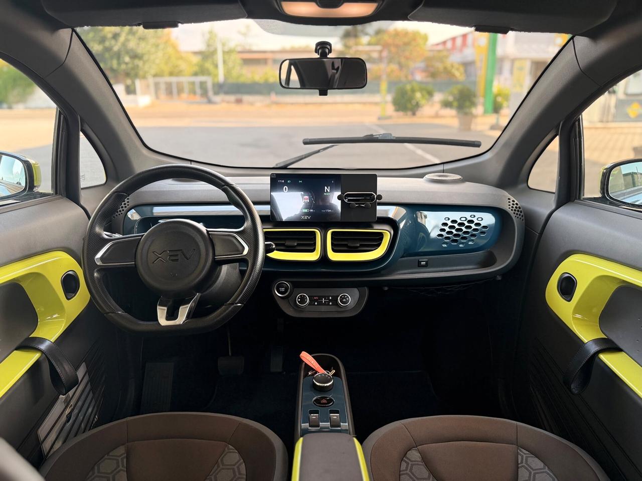 Xev Yoyo Easy PATENTE A1