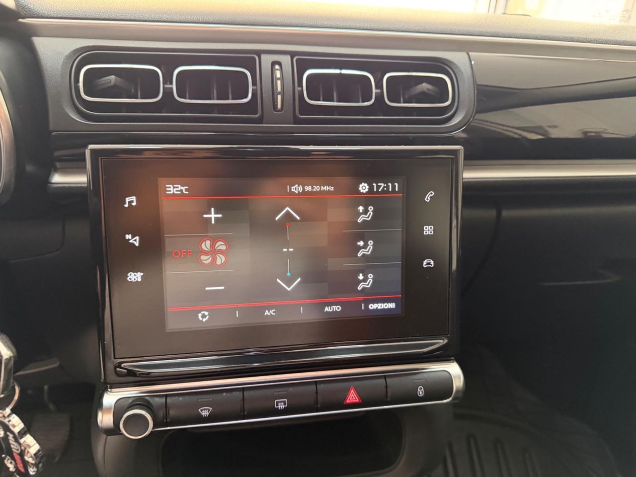 Citroen C3 1.6 BlueHDI 75 CV S&S Shine