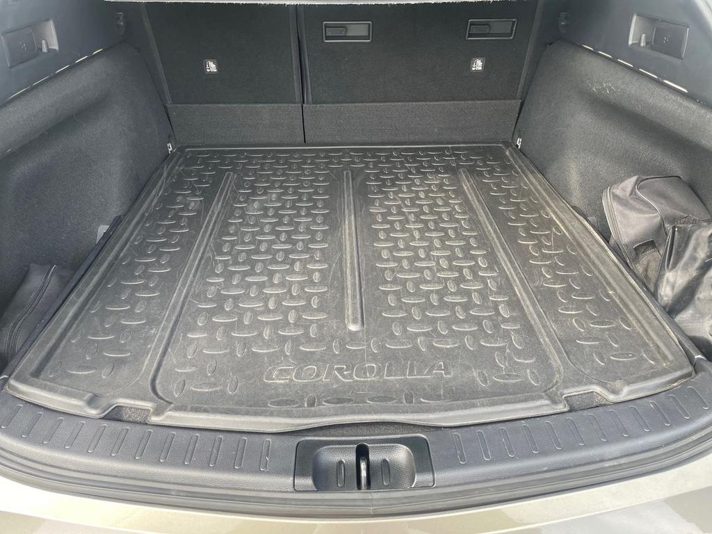 Toyota Corolla Touring Sports 1.8 hybrid Style cvt