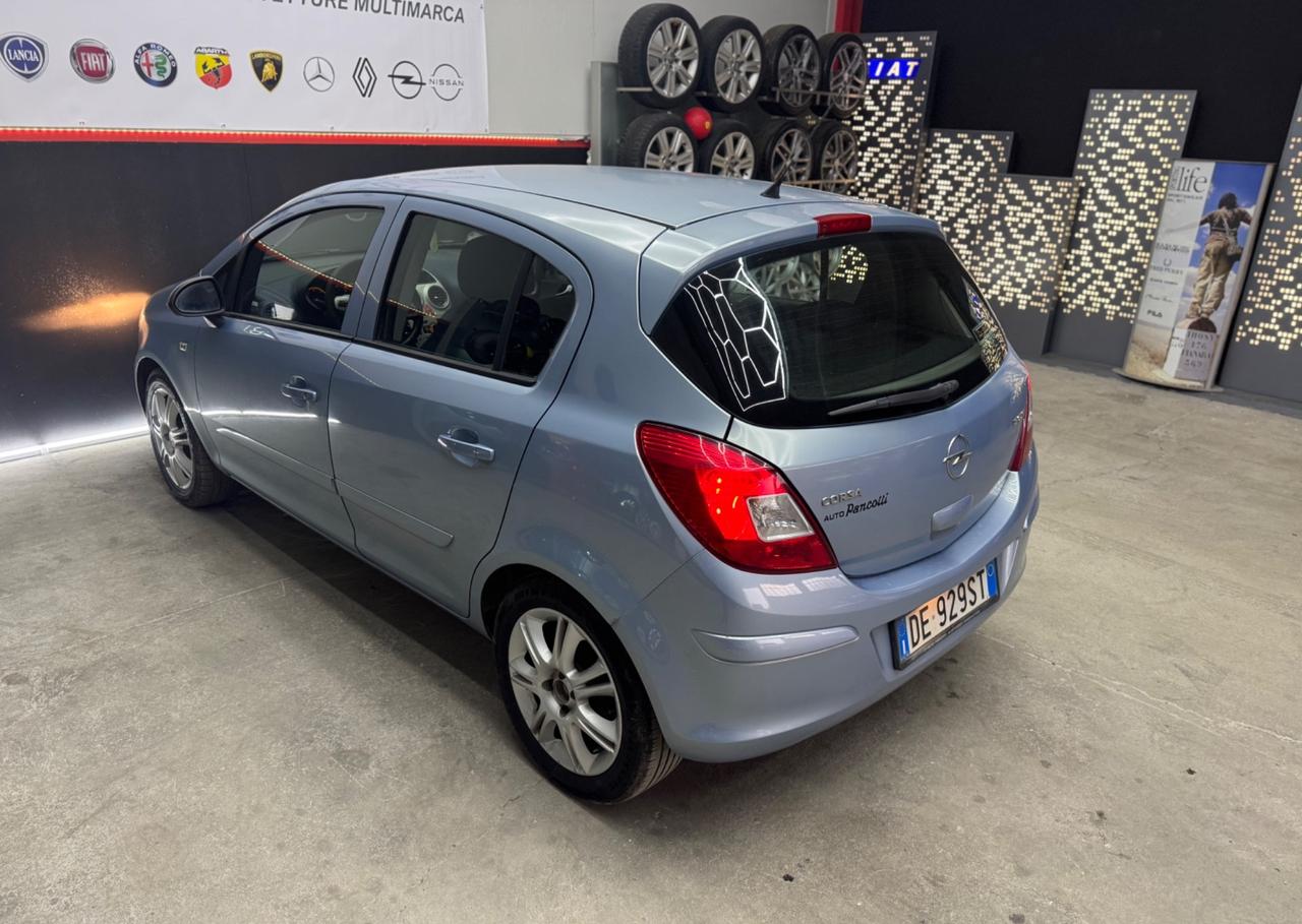 Opel Corsa 1.3 CDTI ADATTA NEOPATENTATI 75CV 5 porte Cosmo