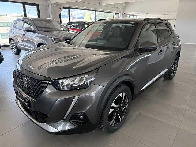Peugeot 2008 1.2 PureTech 100 CV Allure
