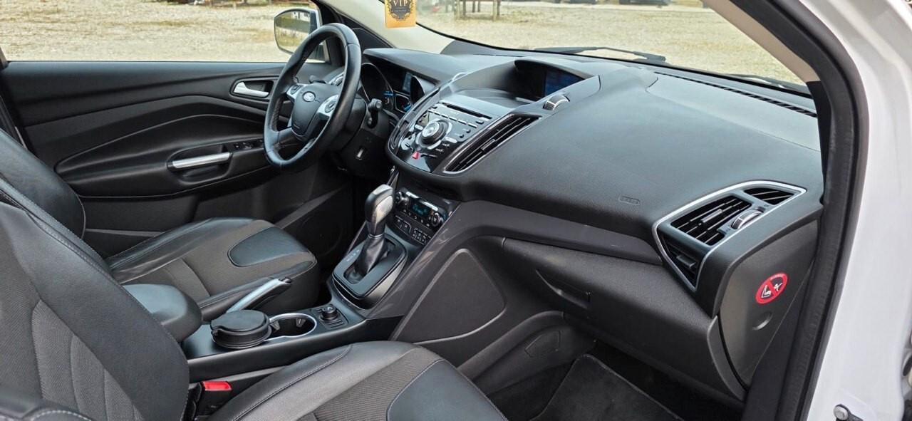 Ford Kuga 2.0 TDCI 180 CV S&S 4WD Powershift Titanium X