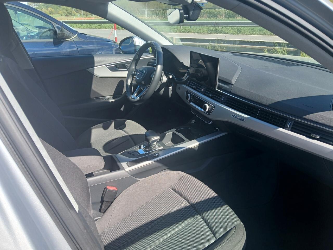 Audi A4 Avant 40 TDI quattro S tronic