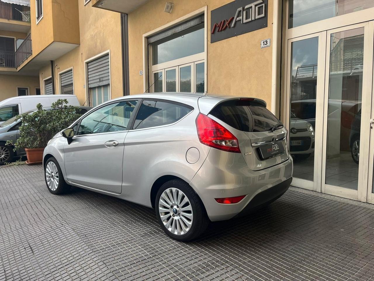 Ford Fiesta 1.4 TDCi 68CV 3 porte Titanium