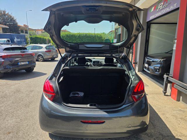 PEUGEOT 208 1.2i Benzina 82CV 5 Porte Active per NEOPATENTATI