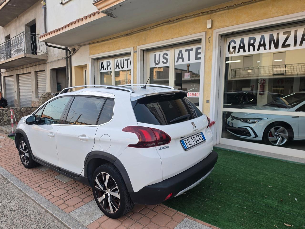 Peugeot 2008 BlueHDi 120 S&S Black Matt