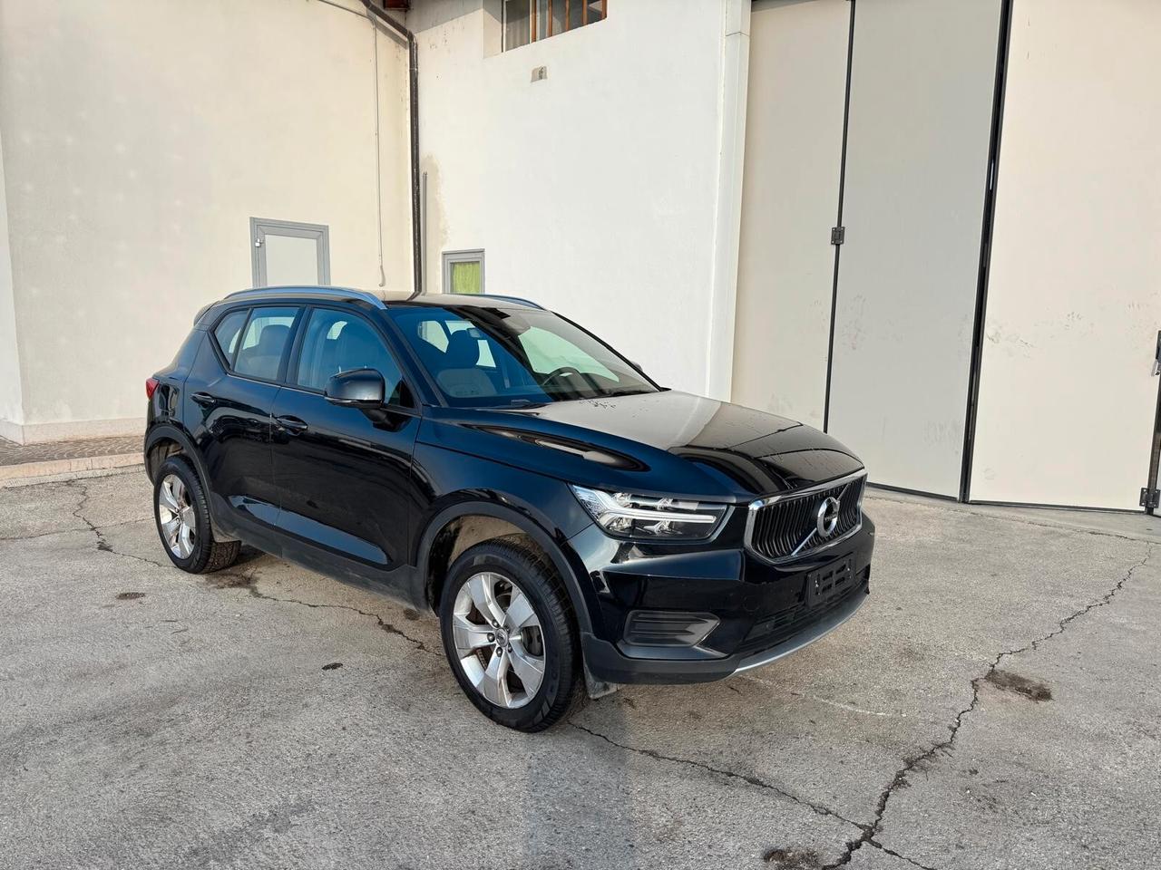 Volvo XC40 1.5 t3 Momentum Pro 163cv MOTORE KO