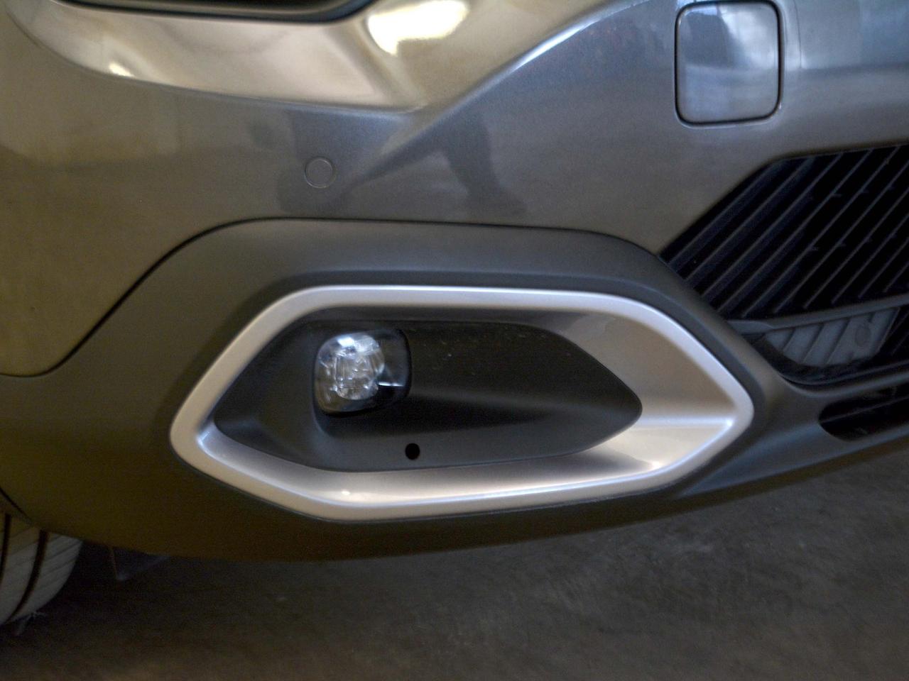 Citroen C4 X 1.5 bluehdi max eat8 s&s