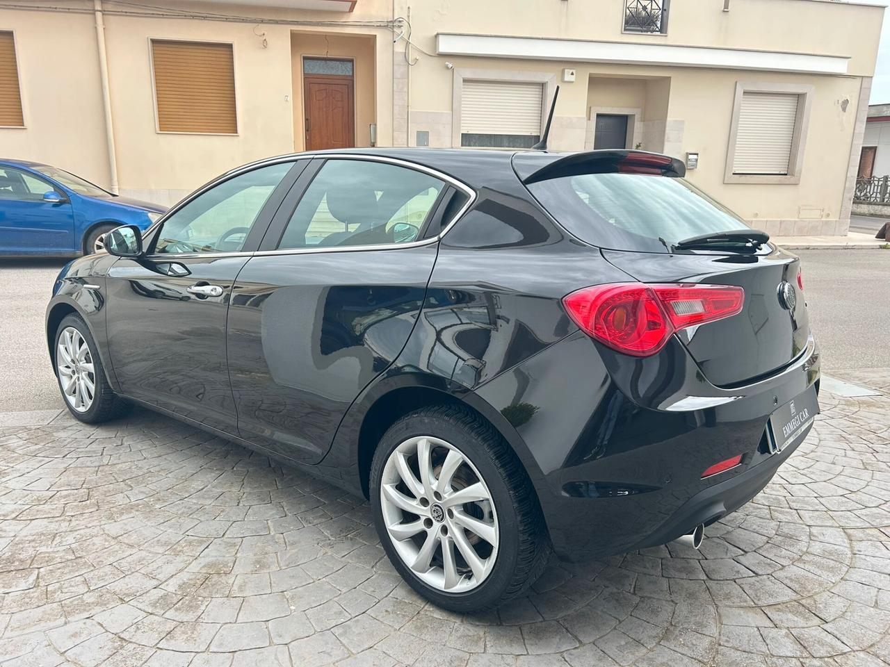 Alfa Giulietta 1.6 MJ DISTINCTIVE Km129.000-2014