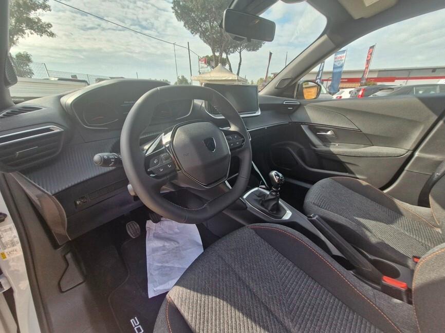 Peugeot 2008 PureTech 100 S&S Style