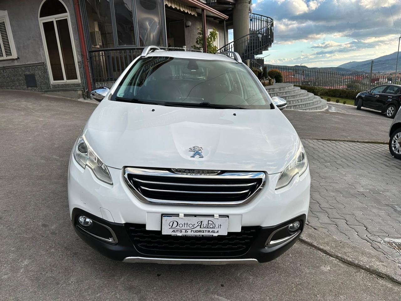 Peugeot 2008 BlueHDi 100 Allure