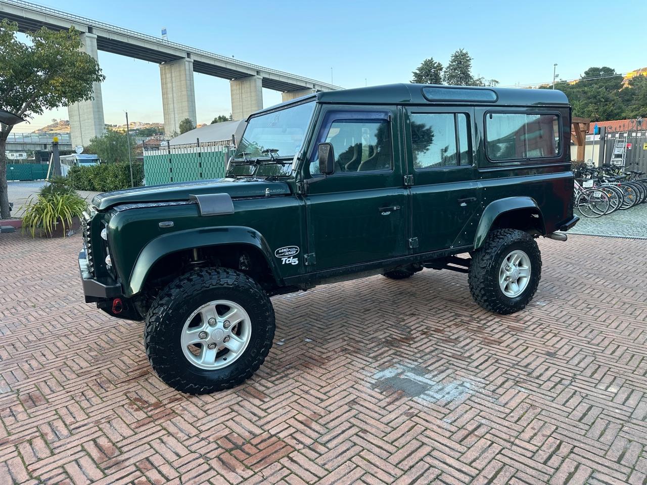 Land Rover Defender 110 2.5 Td5 cat Station Wagon