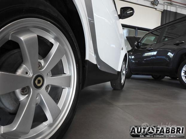 SMART - Fortwo - 1000 52 kW MHD coupé pulse-