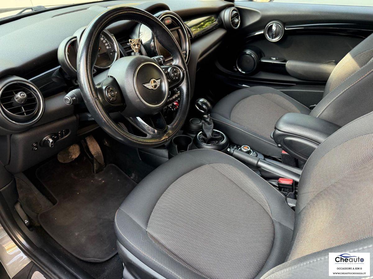 MINI - Mini - Mini IV F55-F56 2014 1.5 Hype Seven 3p auto