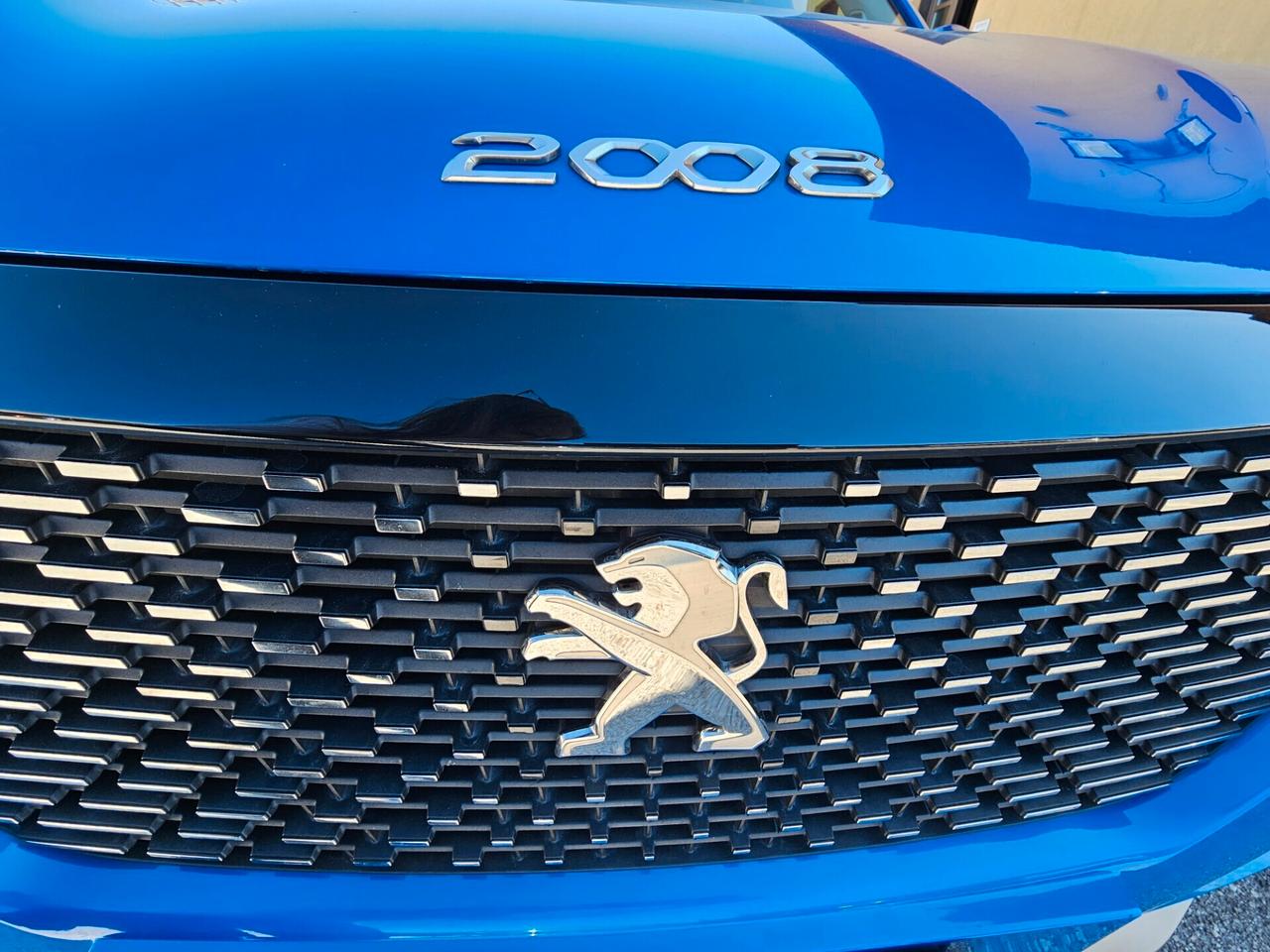 Peugeot 2008 PureTech 100 S&S Allure