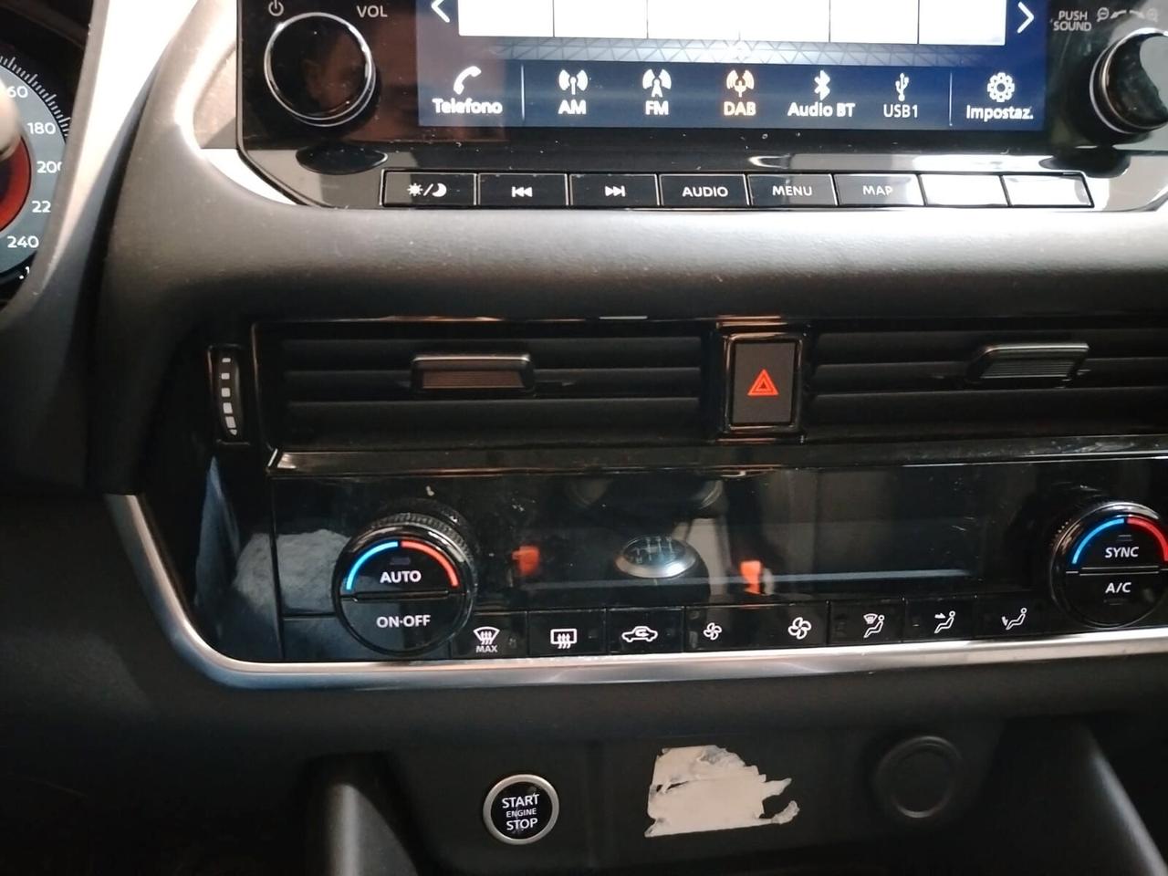 Nissan Qashqai MHEV 140 CV N-Connecta