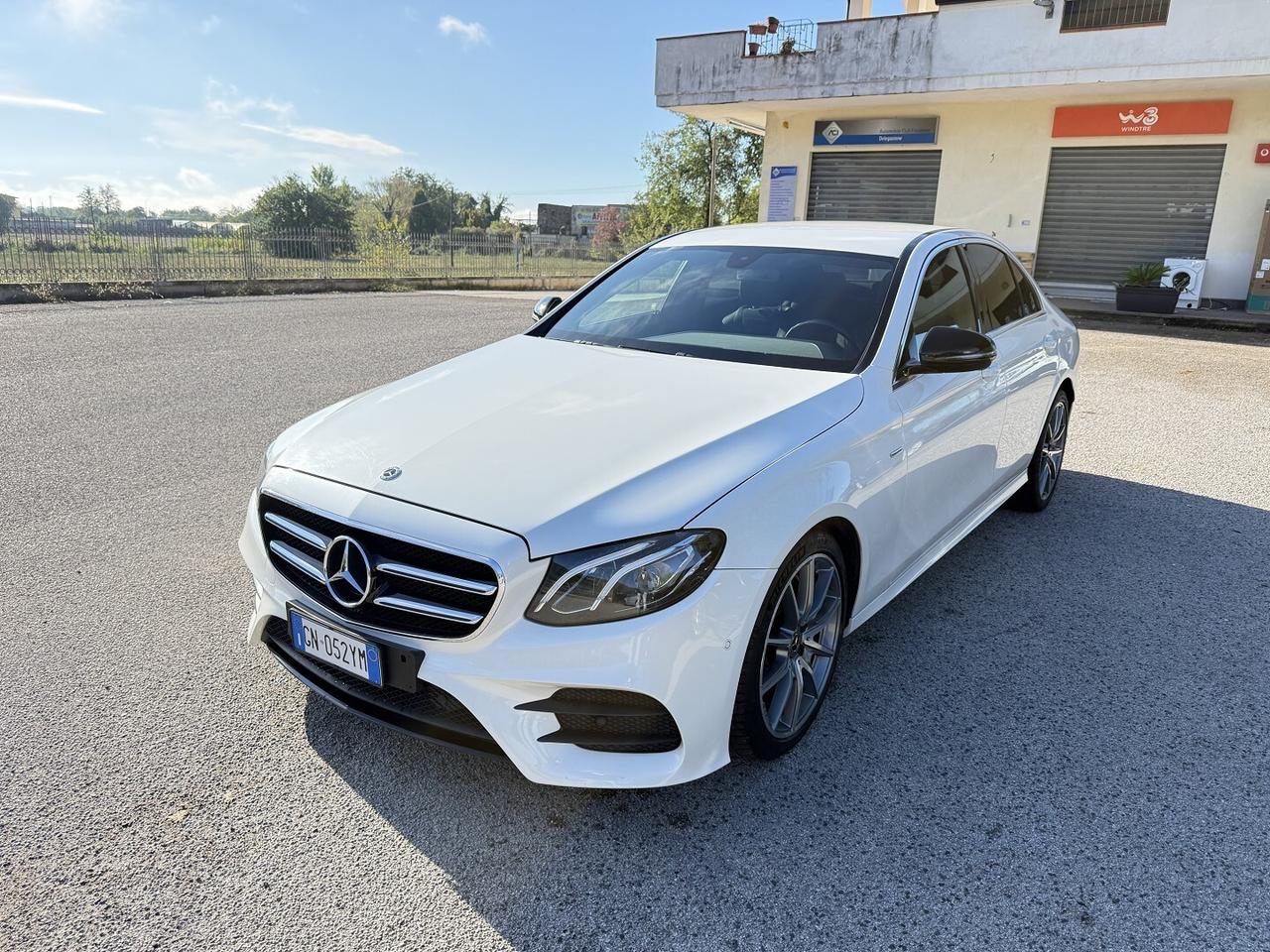 MERCEDES BENZ E 200 BERLINA BUSINESS SPORT STYLE
