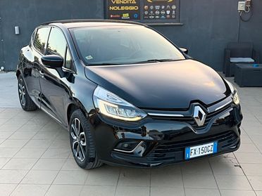 Renault Clio 90 CV 5P Moschino Intens 12 MESI DI GARANZIA