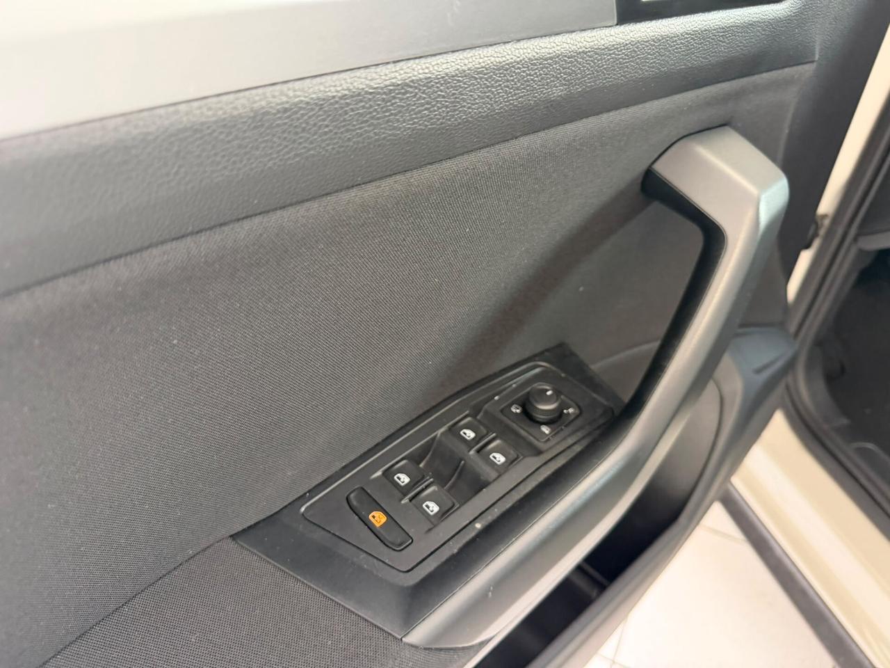 VW T-Roc 1.0 TSI X NEOPATENTATI 2022