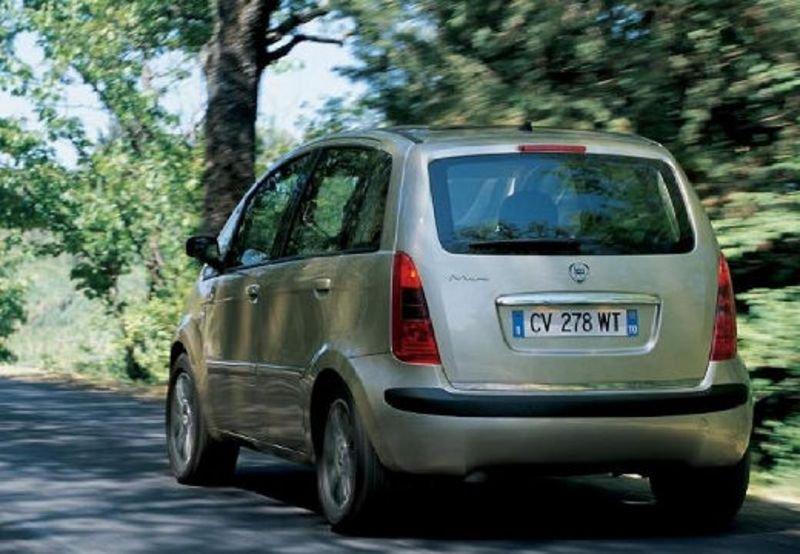 Lancia Musa I 2004 1.9 mjt Oro