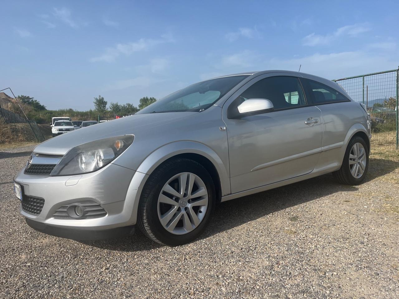 Opel Astra GTC 1.6 16V VVT 3 porte Cosmo