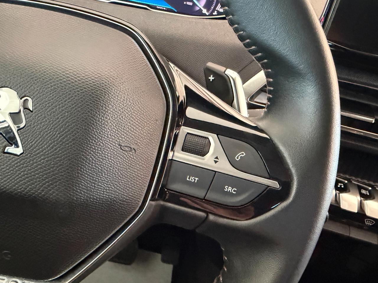 Peugeot 3008 1.5 BLUEHDI 130 cv. Eat8 ALLURE