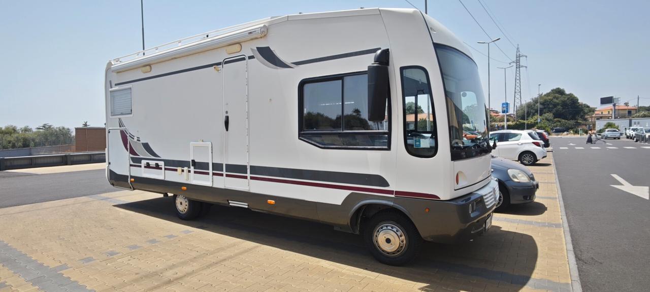 Carthago MOTORHOME CARTAGO LUXURY M LINEAR