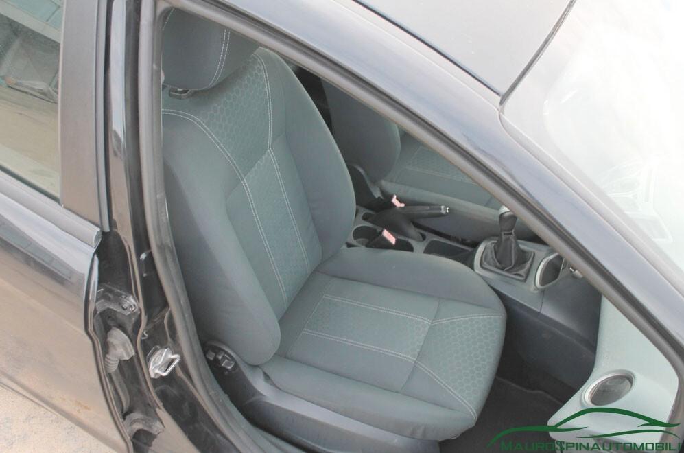 Ford Fiesta 1.4 TDCi 5p. Titanium ANCHE NEOPATENTATI