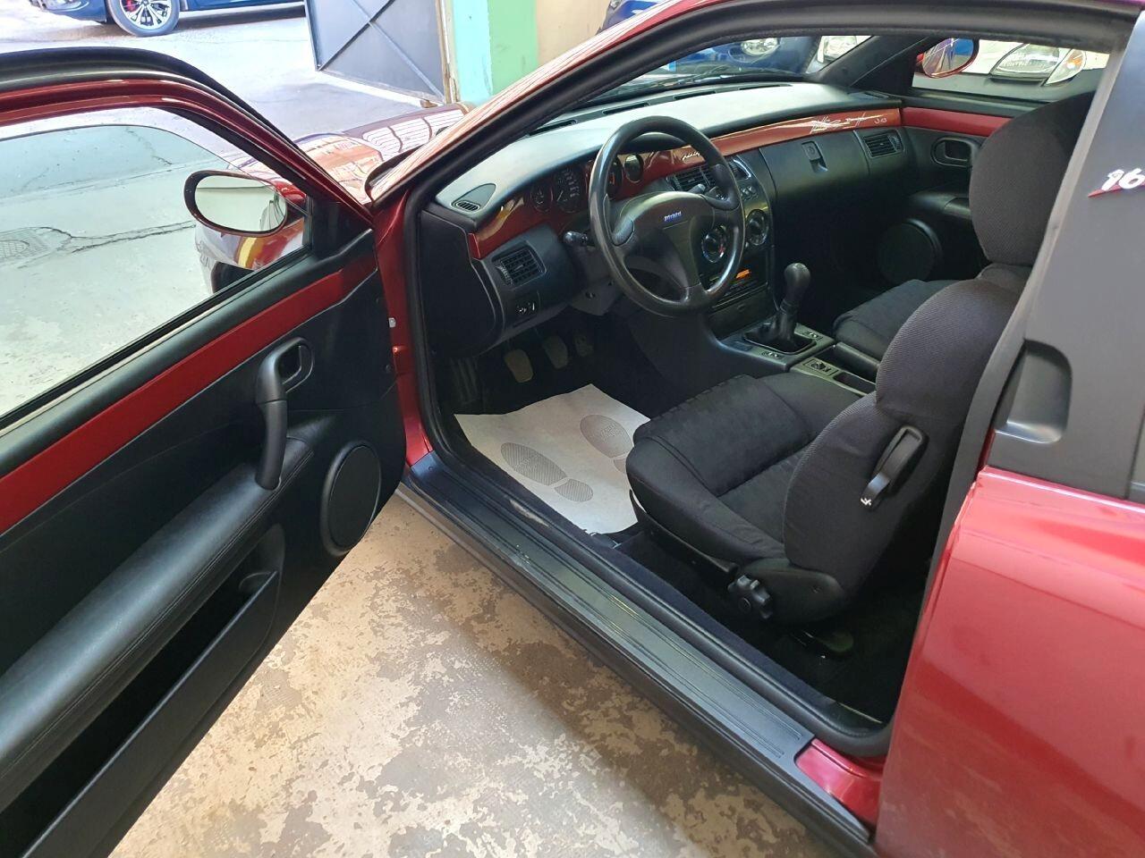 Fiat Coupe 1.8 i.e. 16v Autografata CHRIS BANGLE