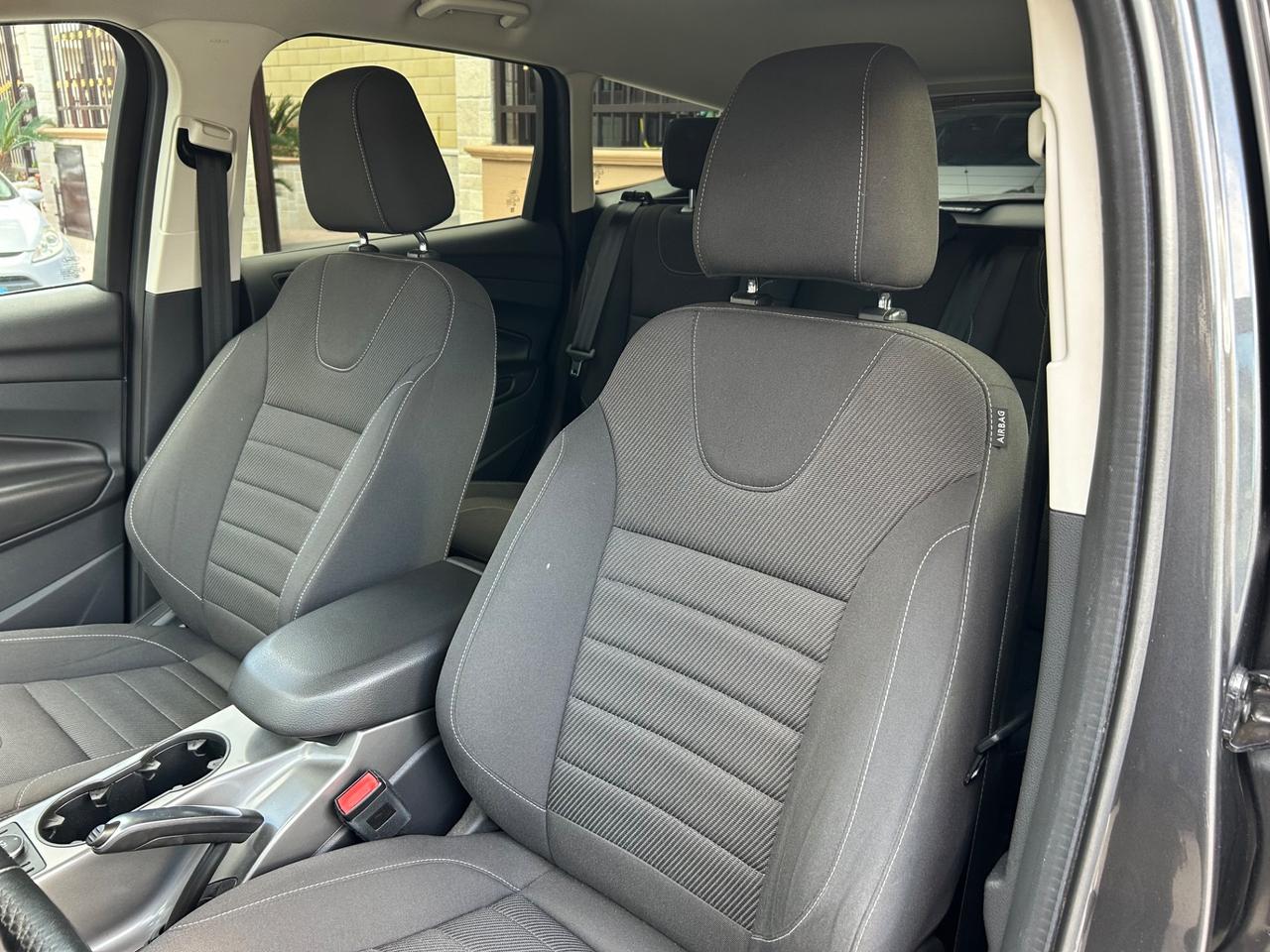 Ford Kuga 2.0 TDCI 120 CV S&S 2WD Titanium