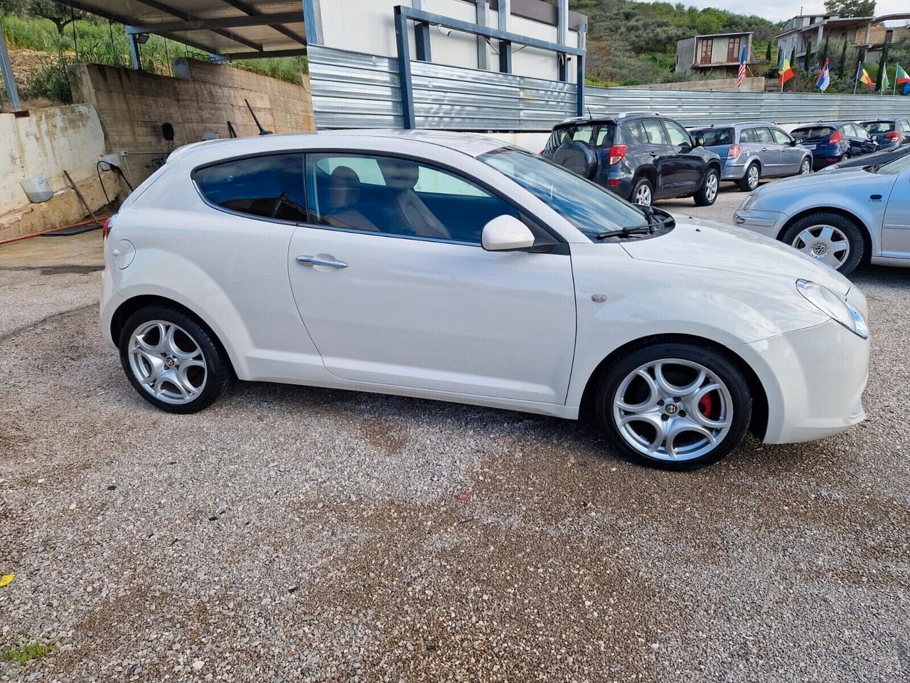 Alfa Romeo MiTo 1.3 JTDm-2 85 CV S&S Distinctive