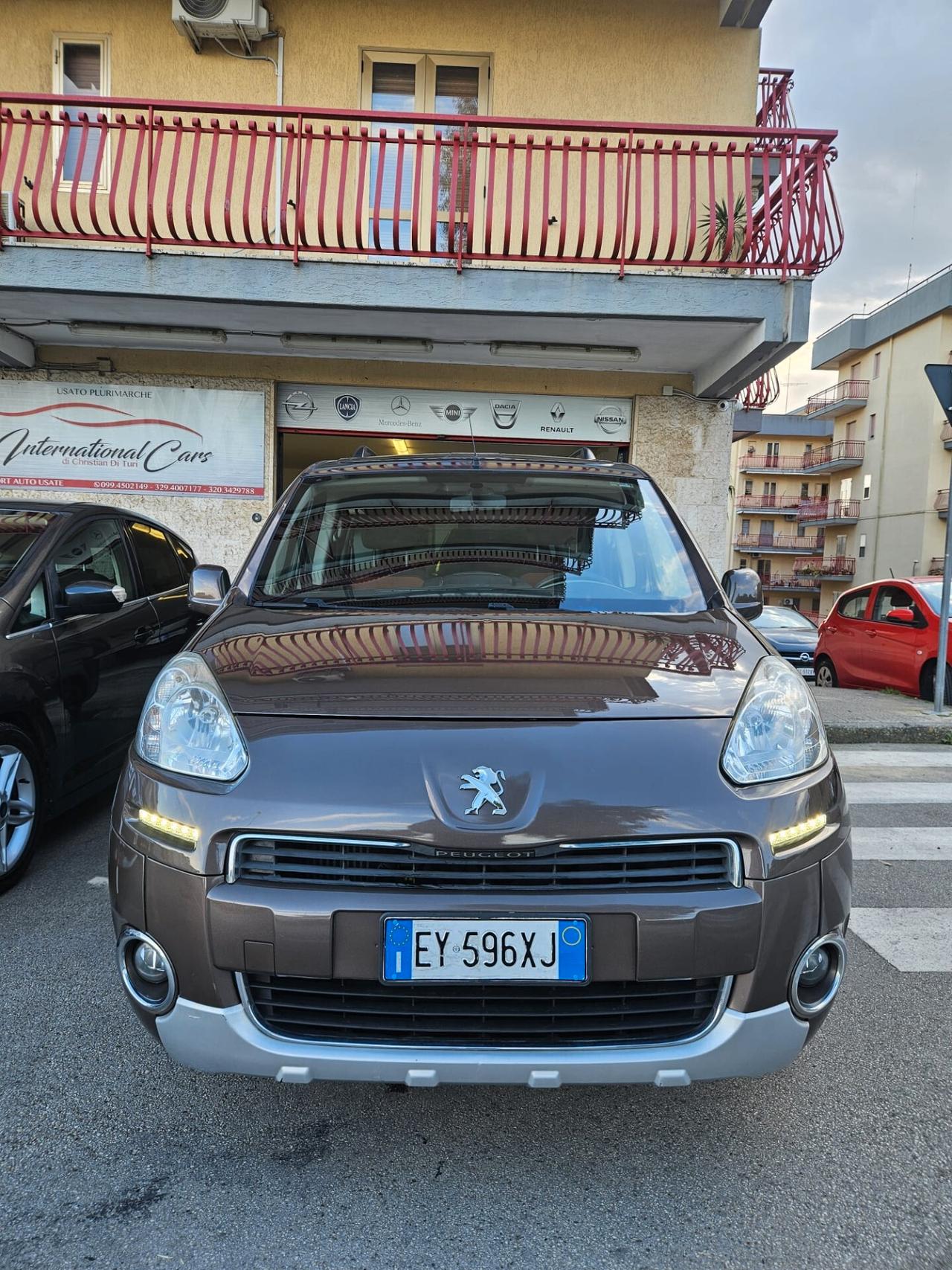 PEUGEOT PARTNER Tepee 1.6 HDi 92cv Outdoor