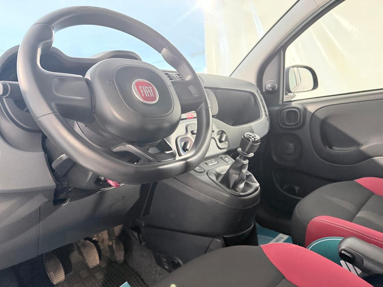 Fiat Panda NEOPATENTATI ACCONTO 0€ RATE DA 175€ AL MESE