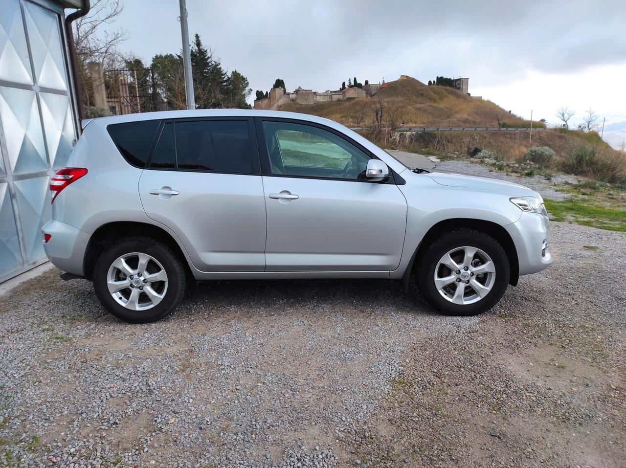 Toyota RAV 4 4X4 Crossover 2.2 D-4D 150 CV Exclusive