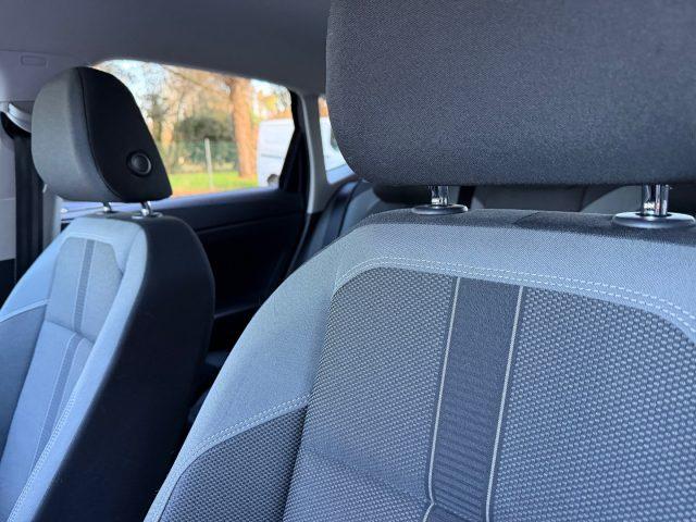 VOLKSWAGEN Polo 1.0 TSI 110 CV DSG R-LINE UNIPROPRIETARIO